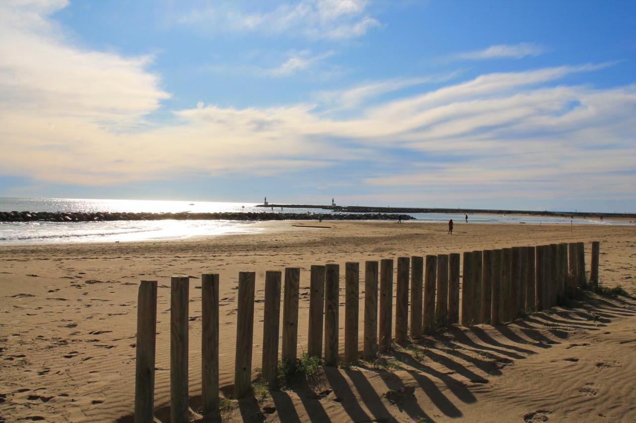 Superbe T2 neuf, climatisé 2nd ligne, balcon, jardin, prestations haut de gamme Carnon-Plage Exterior foto